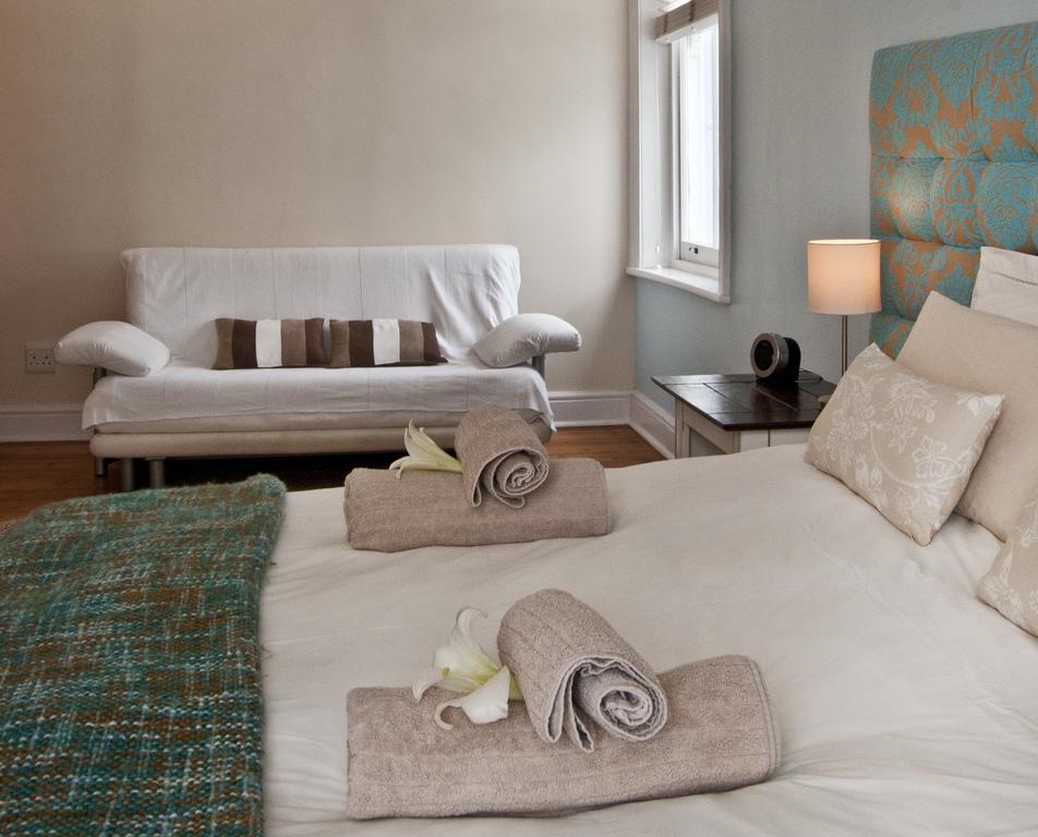 Six On Scott Bed & Breakfast Cape Town Rom bilde