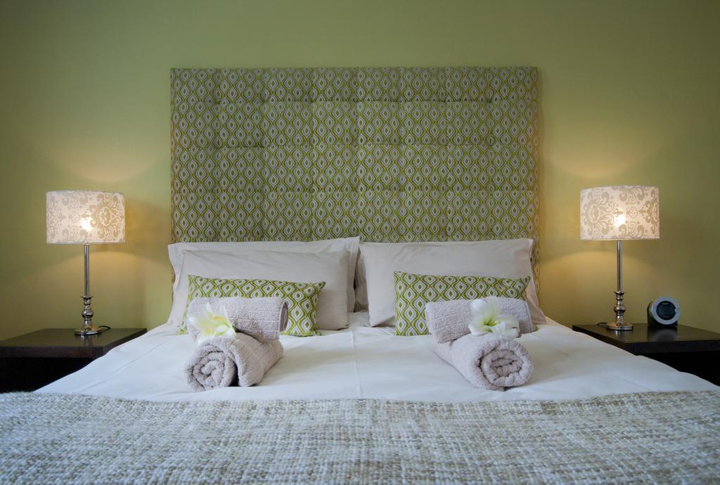 Six On Scott Bed & Breakfast Cape Town Rom bilde